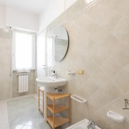 Caput Mundi - 100mt To Metro A, Terrace, A-c, 15 Min To Center Roma