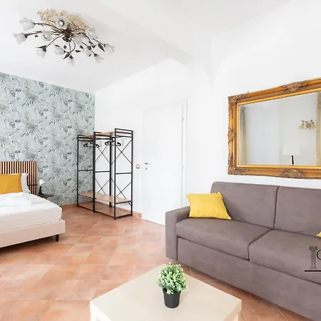 Caput Mundi - 100mt To Metro A, Terrace, A-c, 15 Min To Center Affittacamere