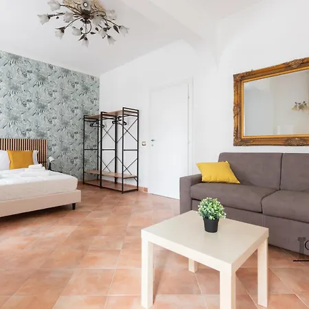 Caput Mundi - 100mt To Metro A, Terrace, A-c, 15 Min To Center Affittacamere *