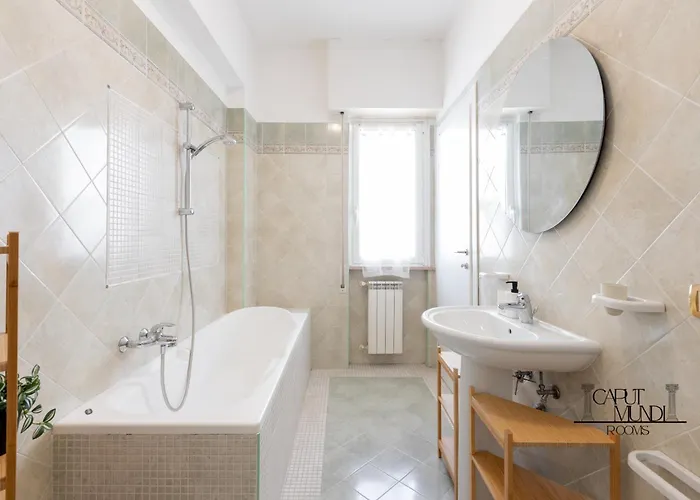 Caput Mundi - 100mt To Metro A, Terrace, A-c, 15 Min To Center 4* Rome